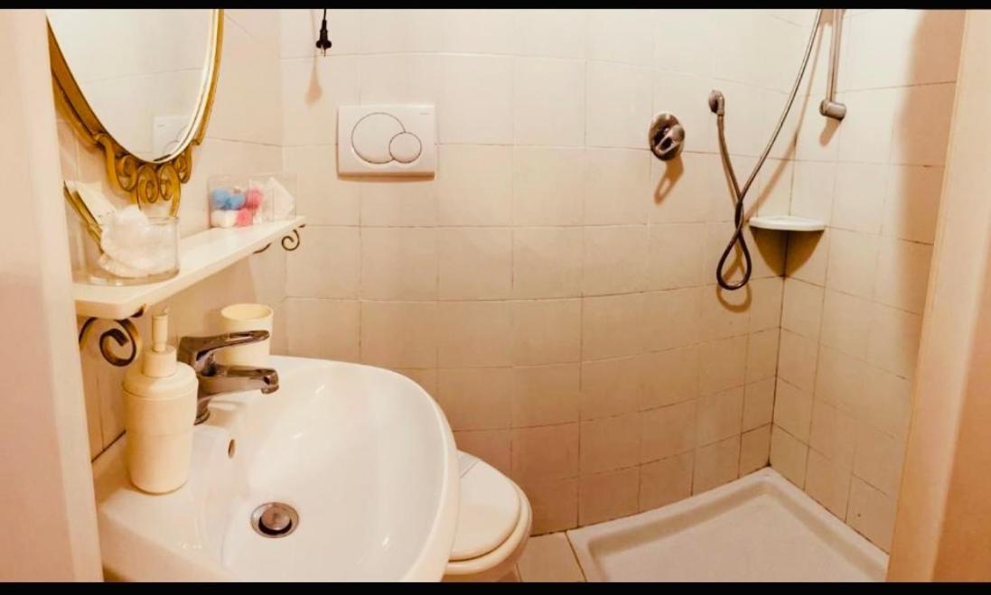 Cantagrillo Bed&Breakfast Benedetta מראה חיצוני תמונה